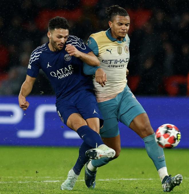 巴黎圣日耳曼本賽季與英超俱樂(lè)部共交手8次，取得5勝3負(fù)