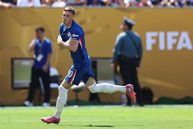 8萬(wàn)人見(jiàn)證，切爾西3-0奪冠！1.2億超巨造3球，歐冠冠軍被吊打